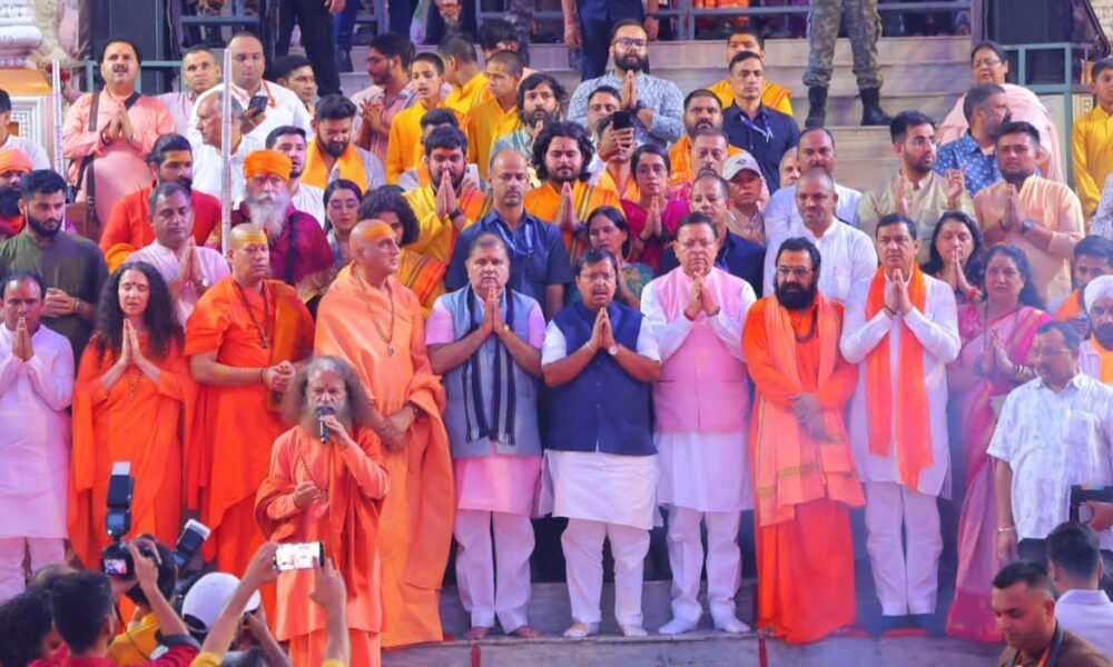 मुख्यमंत्री धामी व भाजपा राष्ट्रीय अध्यक्ष नितिन नबीन ने की भव्य गंगा आरती…